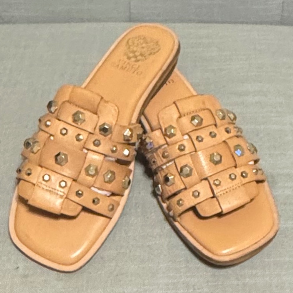 Vince Camuto Sandals Women 8 1/2M Beige  Studded Leather Slide -NWOB